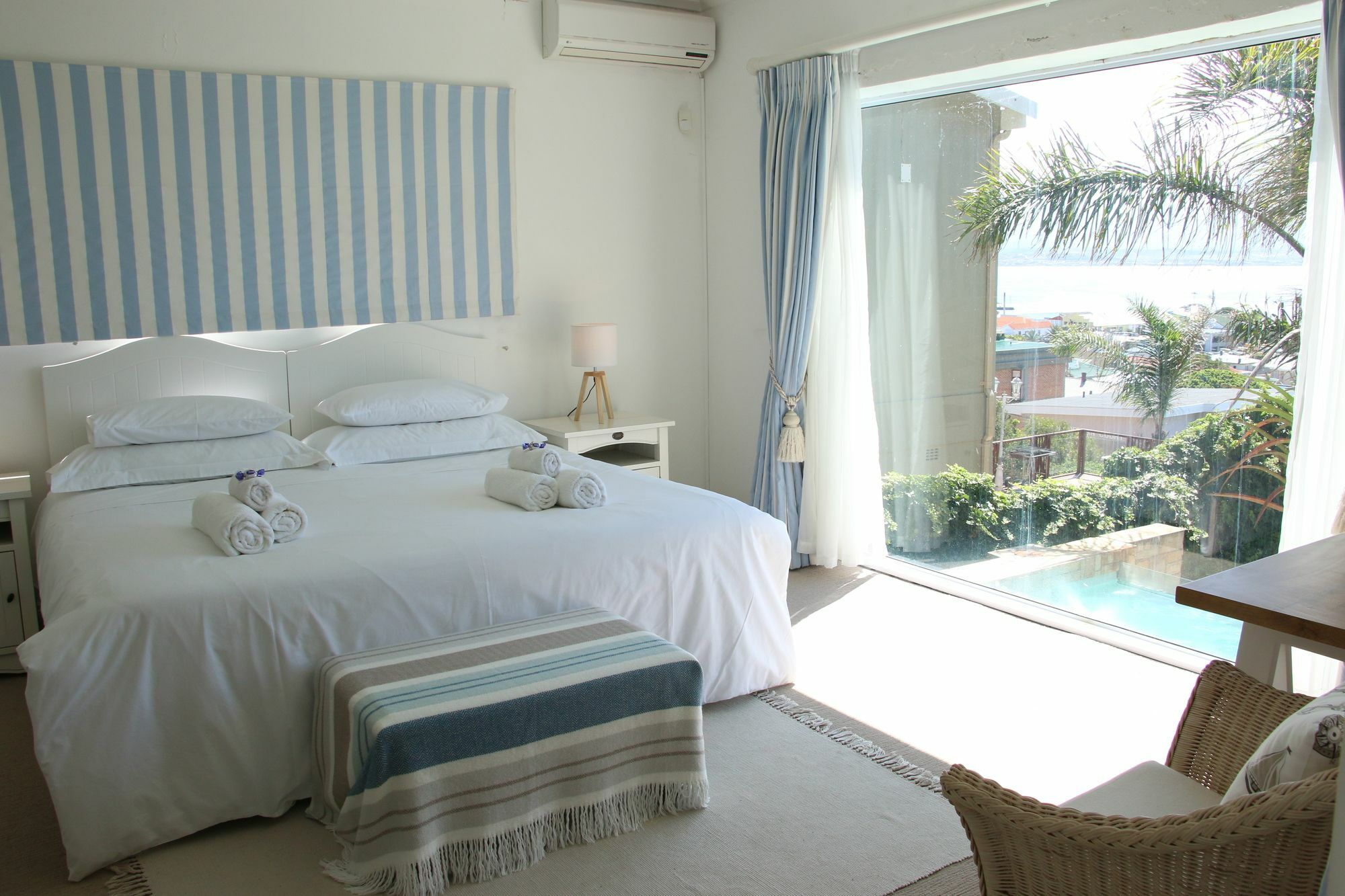 4 On Montagu Accommodation Mossel Bay Eksteriør bilde