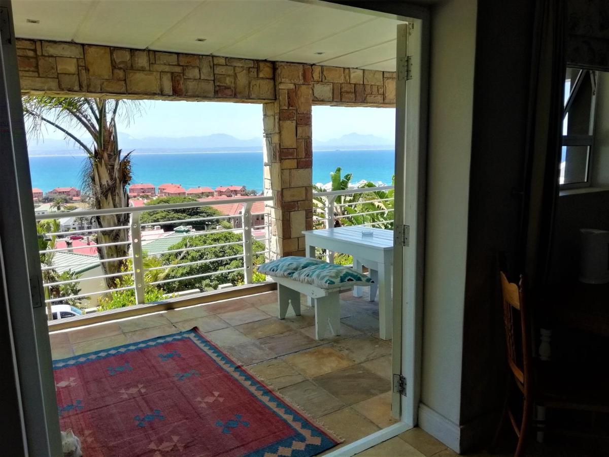 4 On Montagu Accommodation Mossel Bay Eksteriør bilde